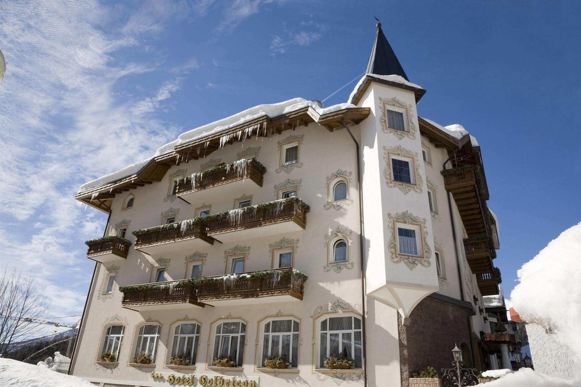 Hotel Colbricon Beauty & Relax San Martino Di Castrozza Kültér fotó
