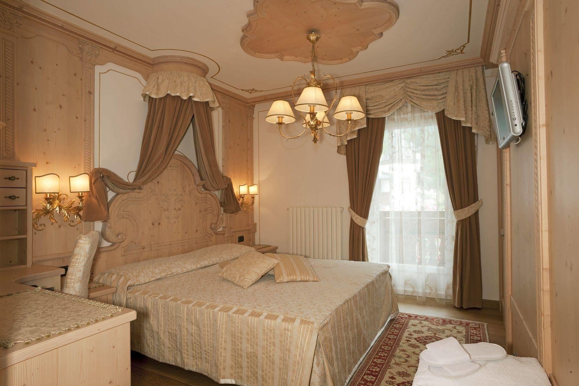 Hotel Colbricon Beauty & Relax San Martino Di Castrozza Kültér fotó
